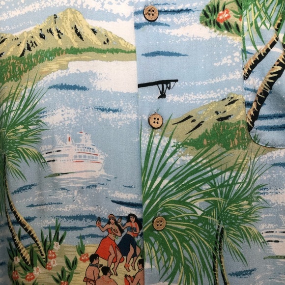 Vintage Cherokee Waikiki Hawaiian Camp Shirt 100% Rayon Large Hula Beach Scene - Picture 4 of 6